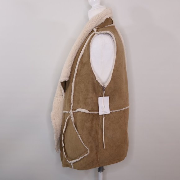 Caslon Reversible Faux Shearling Vest Tan Brown & Cream - Picture 2 of 14